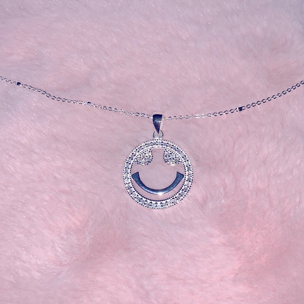 Silver(925) Smiley Face Necklace